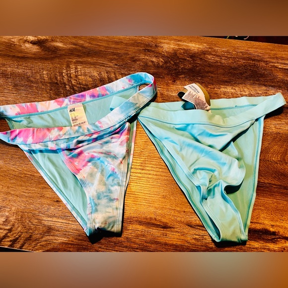 H&M Tie-Dye and Solid Bikini Bottoms XL - Picture 1 of 1